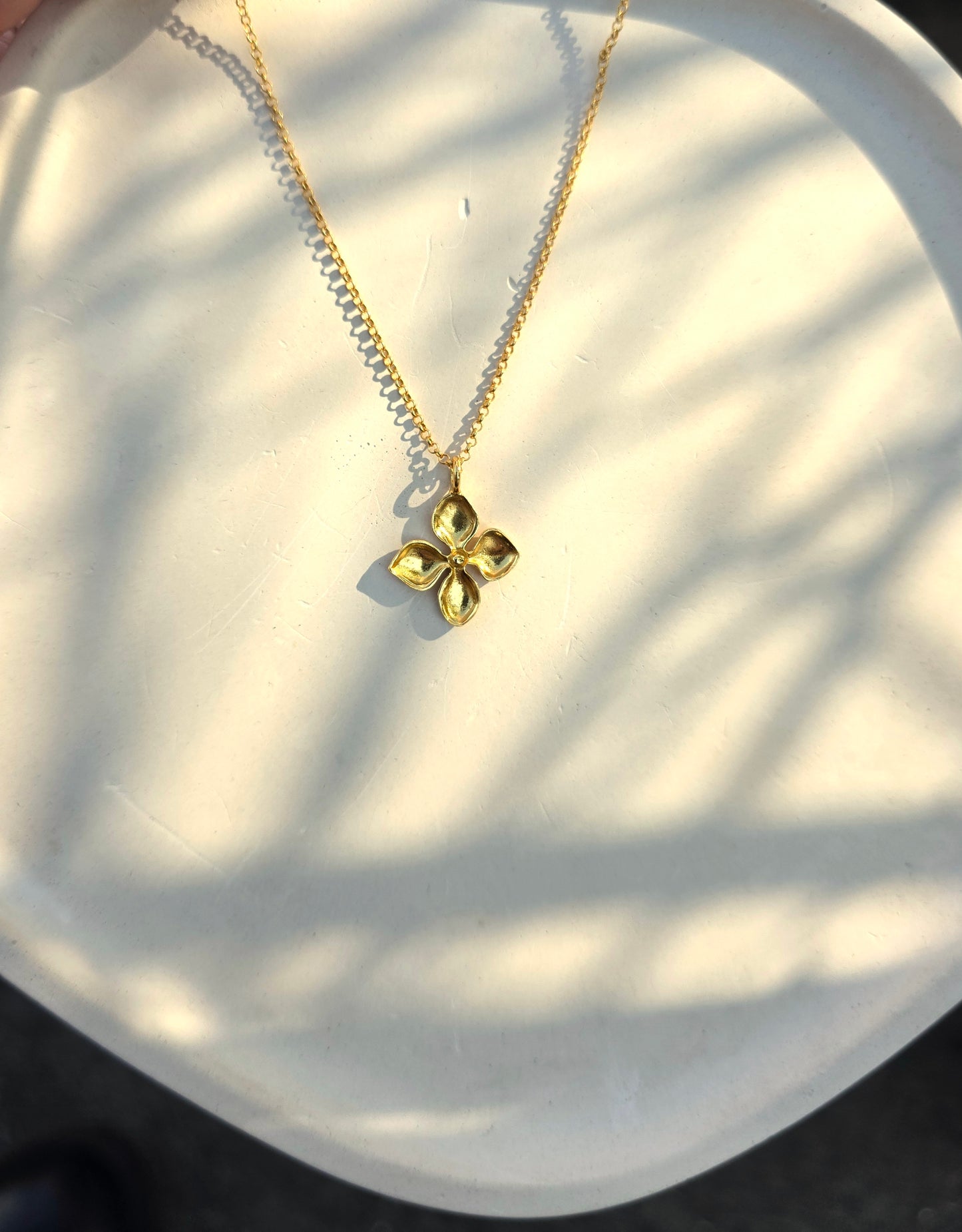 Collier Hortensia