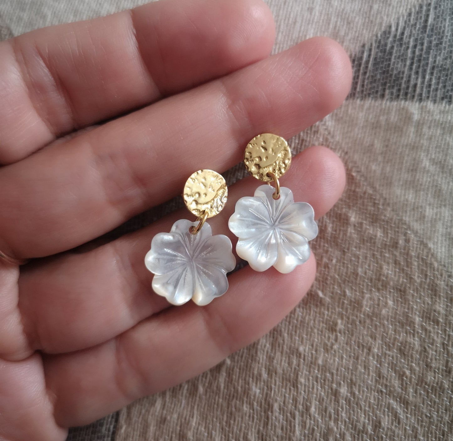 Mila avec médailles