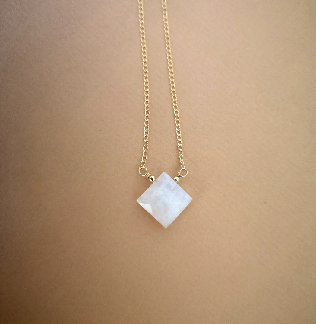 Aline necklace