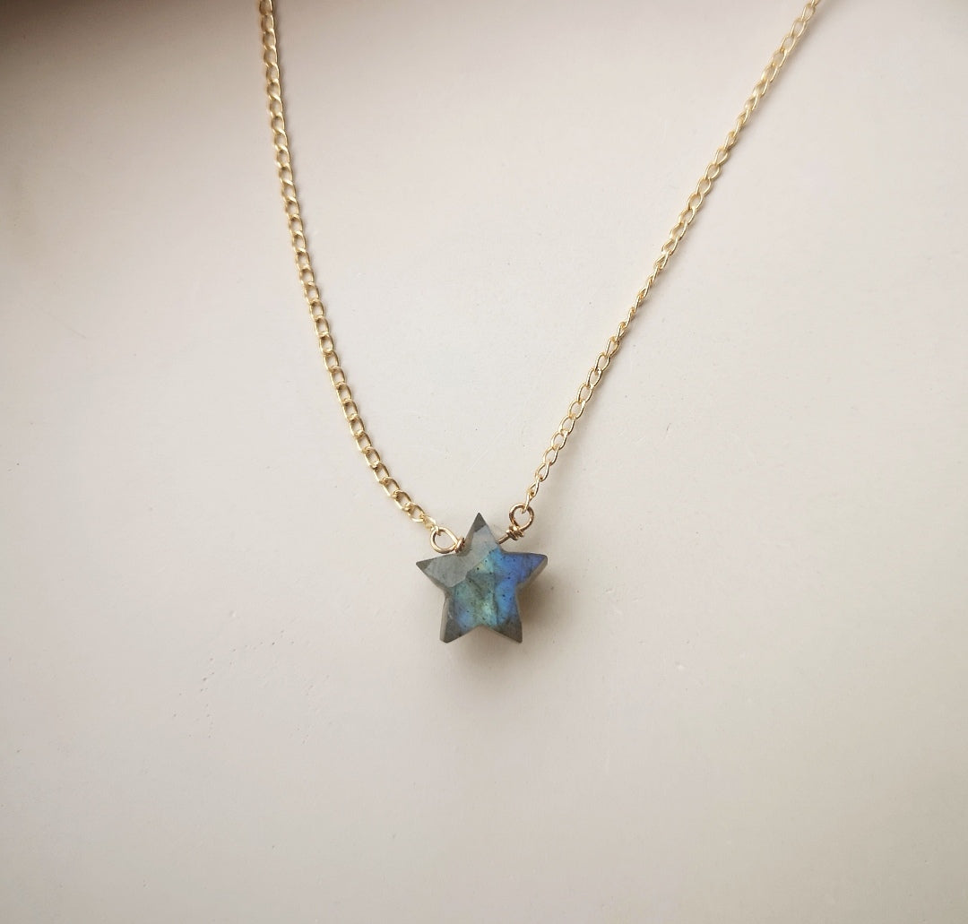 Collier Alice