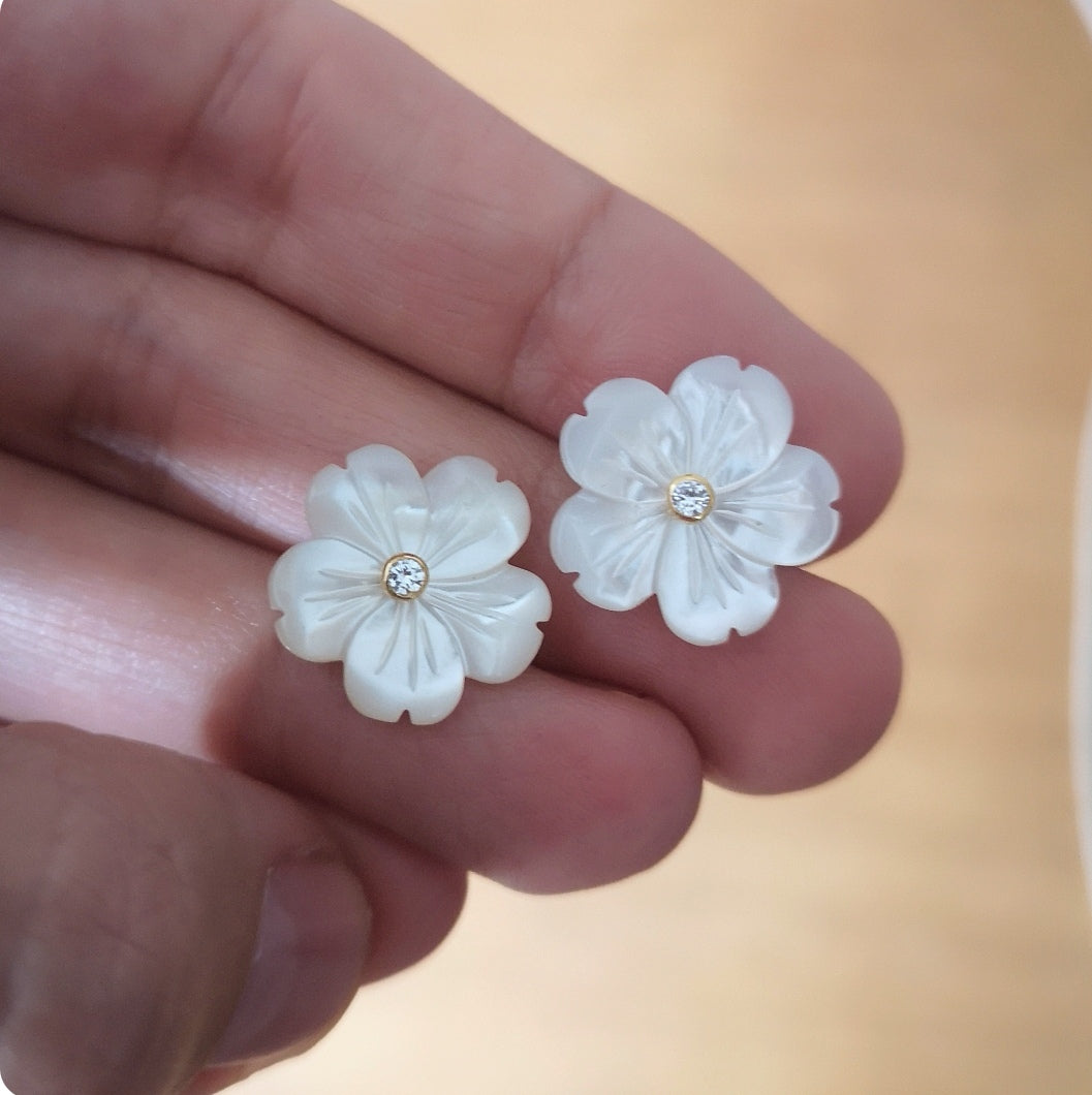 Boucles d'oreilles Mila avec zirconia