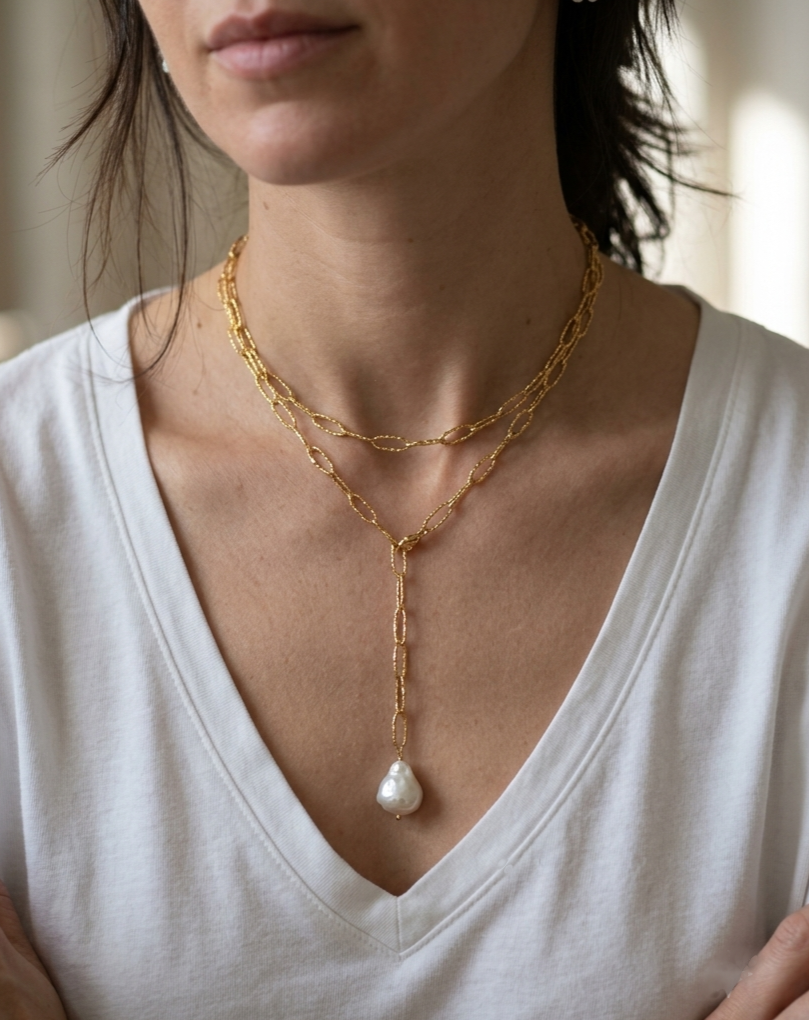 Collier Bobby