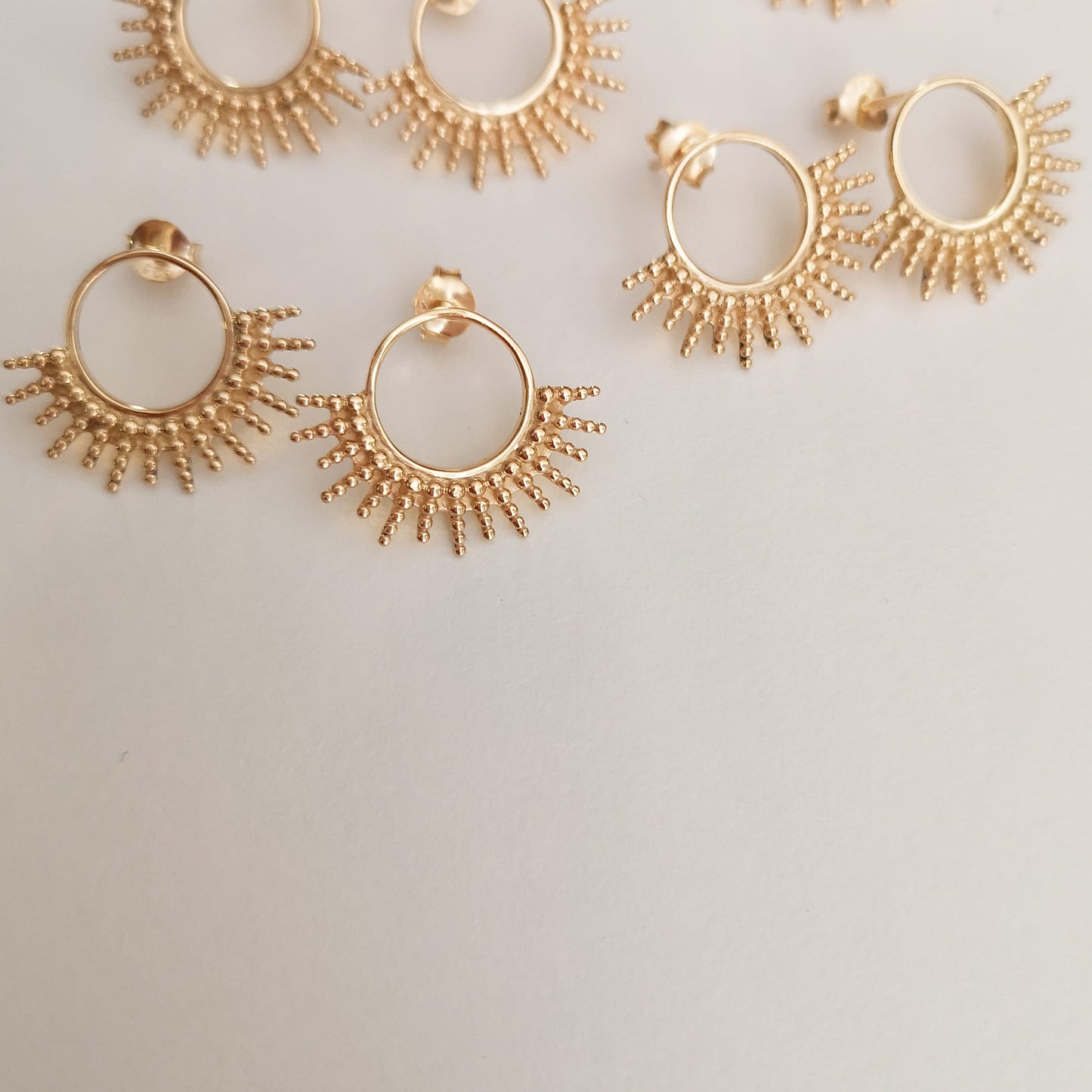 Bali medium gold earrings