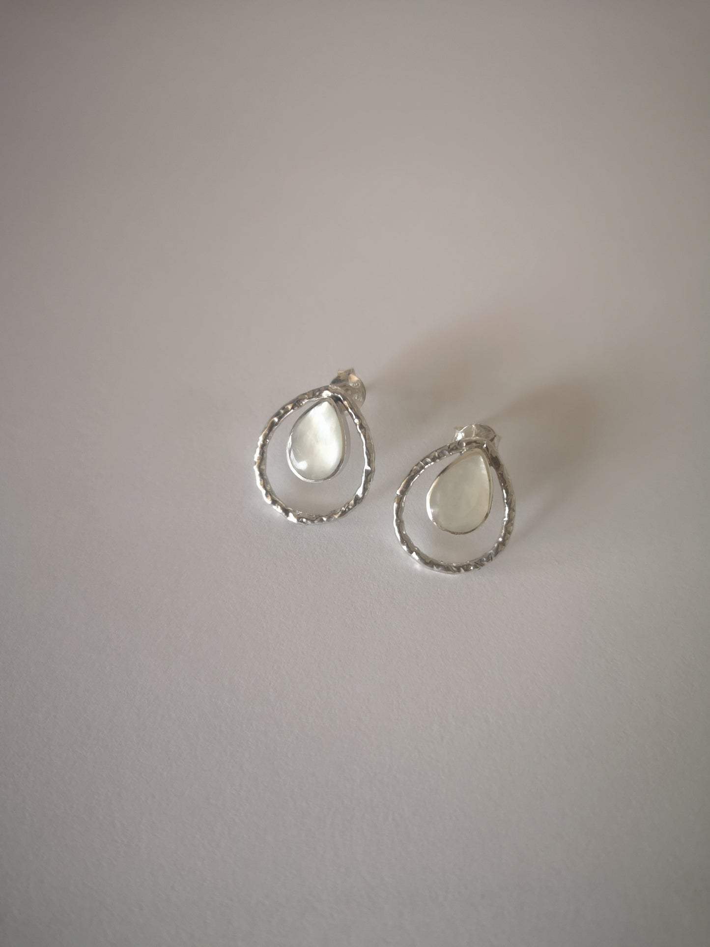 Ira-Silberohrringe