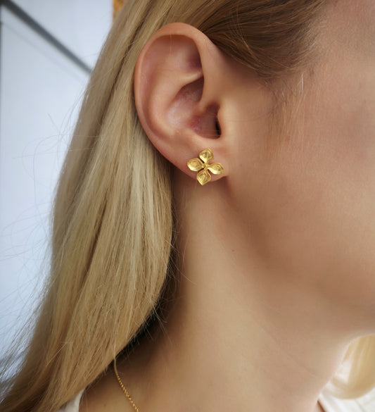 Bouclres d'oreilles Hortensia mini