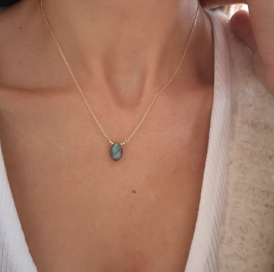 Gold Oriana necklace