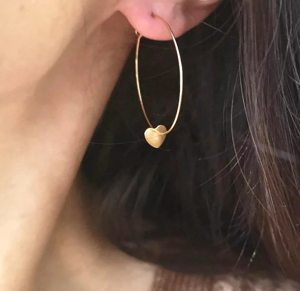 Love maxi hoop earrings
